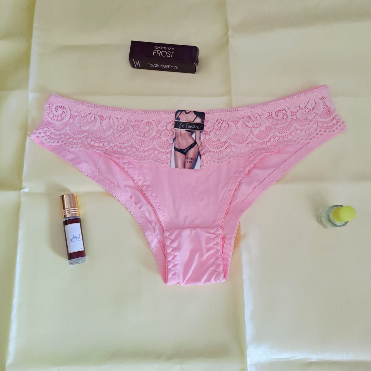 Pack of 2 Lace Trimmed Thong Panties
