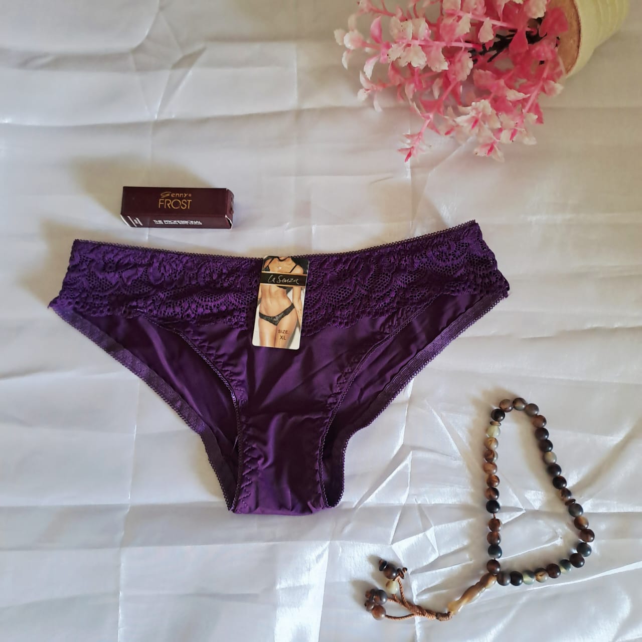 Pack of 2 Lace Trimmed Thong Panties